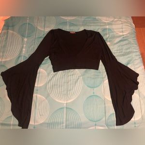 Flared Sleeve crop top